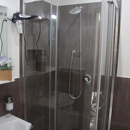 לינה וארוחת בוקר Oplonti טורה אנונציאטה