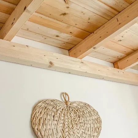 לינה וארוחת בוקר Oplonti