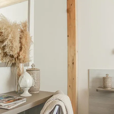 Oplonti לינה וארוחת בוקר טורה אנונציאטה