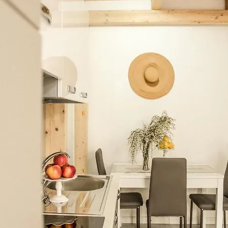 Oplonti טורה אנונציאטה