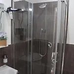 B&B Oplonti 토레 안눈치아타
