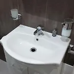 B&B Oplonti 토레 안눈치아타