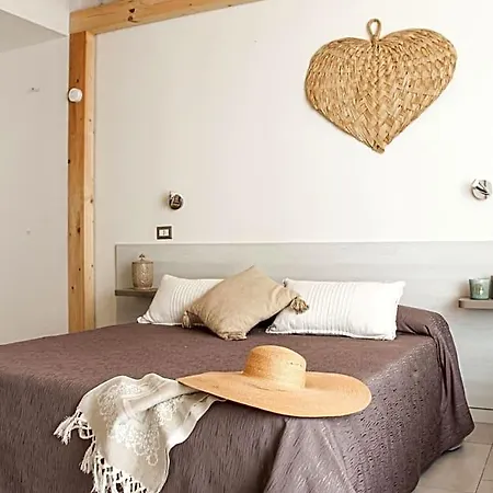 Oplonti Bed & Breakfast