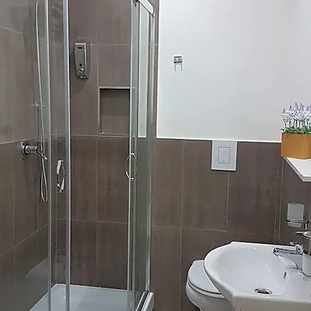 Oplonti Bed & Breakfast