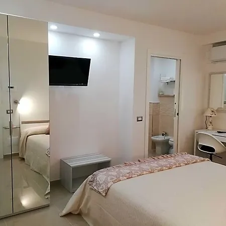 Oplonti 3*