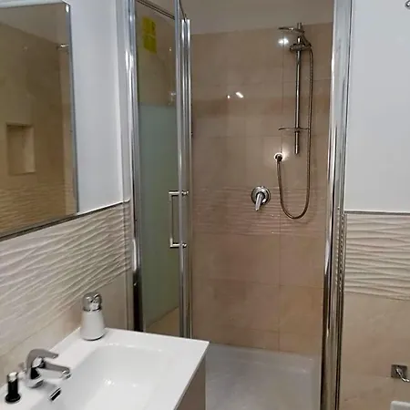 Oplonti 3* Torre Annunziata